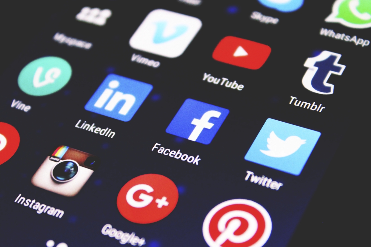 SMS Marketing on Social Media: The Key to Mobile Success - TextingOnly